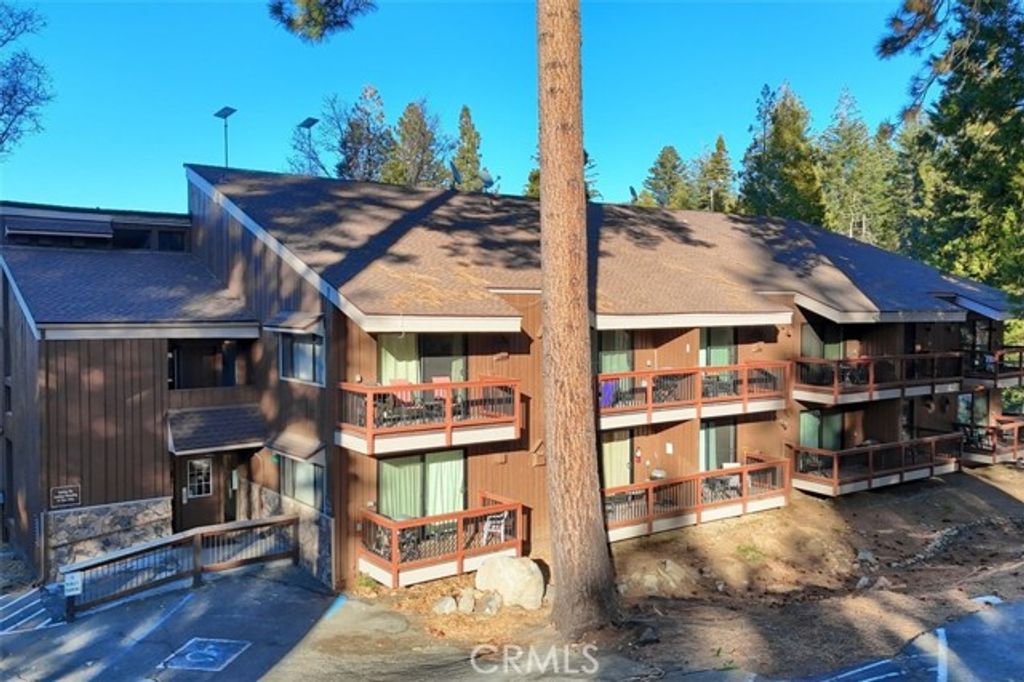 7540 Henness Circle B210, Yosemite National Park, CA 95389
