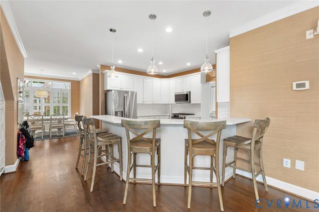 8208 Kingsdown Ct, Henrico, VA 23229