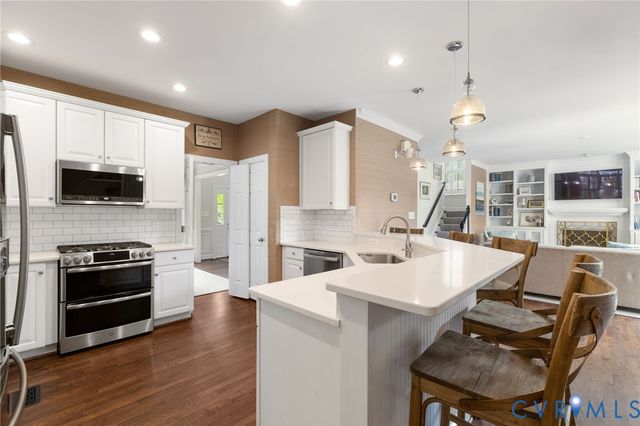8208 Kingsdown Ct, Henrico, VA 23229