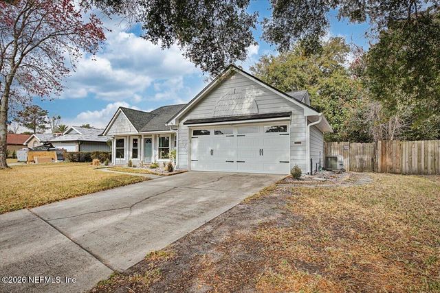 8472 BANDERA Circle W, Jacksonville, FL 32244