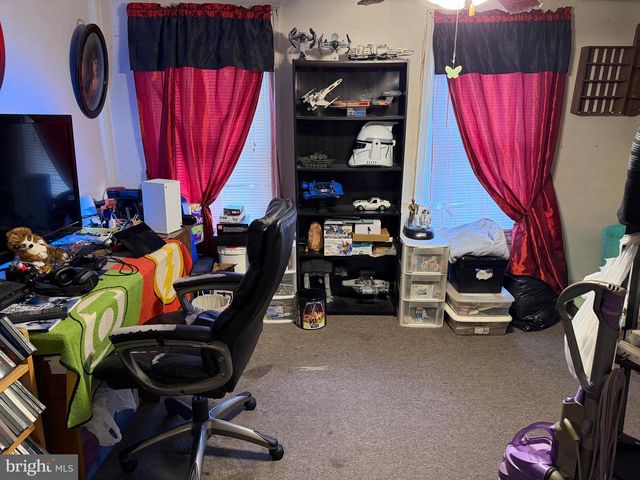 26 W STRAWBERRY ST, Lancaster, PA 17603