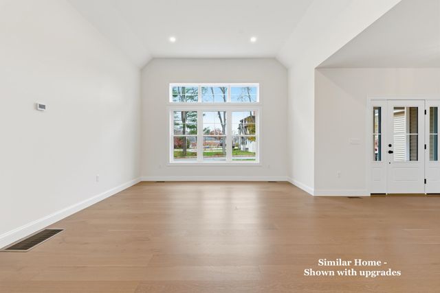 104R Piscassic Road, Newfields, NH 03856