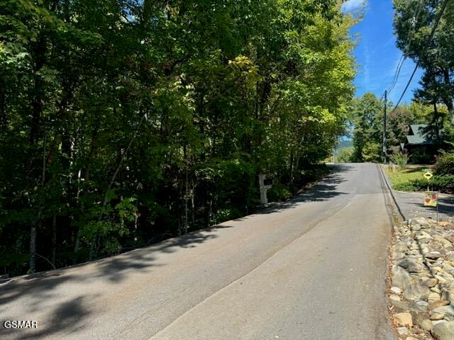 Lot 17 Deer Path Lane, Gatlinburg, TN 37738