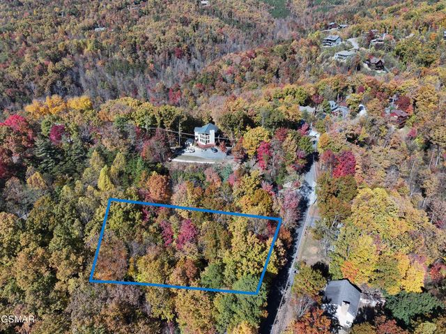 Lot 17 Deer Path Lane, Gatlinburg, TN 37738