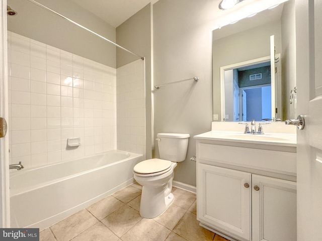 14 PENSACOLA ST, Fredericksburg, VA 22406