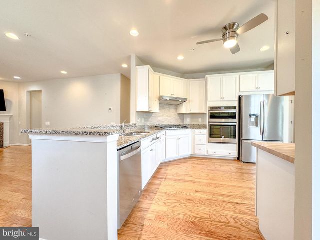 14 PENSACOLA ST, Fredericksburg, VA 22406