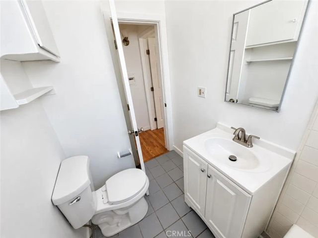 1808 10th Street F, Santa Monica, CA 90404