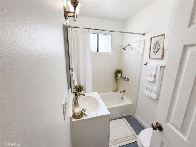 1808 10th Street F, Santa Monica, CA 90404