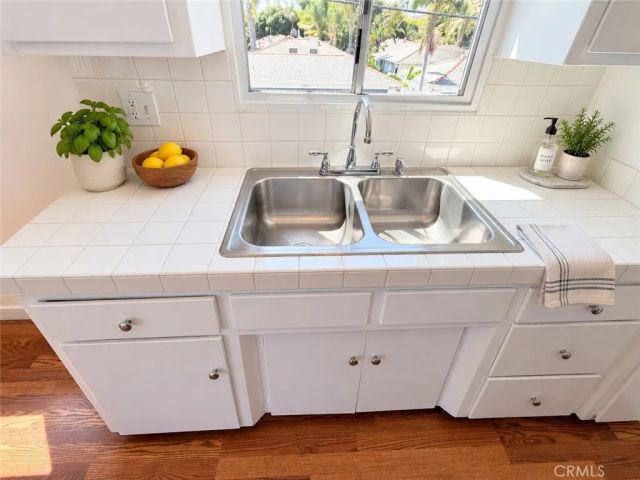1808 10th Street F, Santa Monica, CA 90404