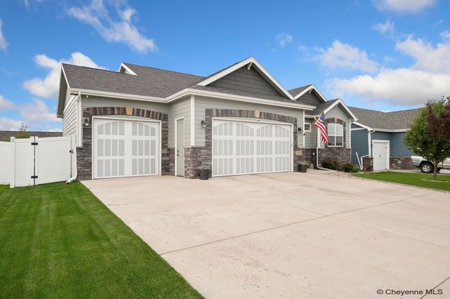 3712 RUSTIC RD, Cheyenne, WY 82001