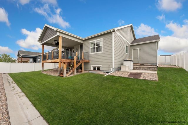 3712 RUSTIC RD, Cheyenne, WY 82001