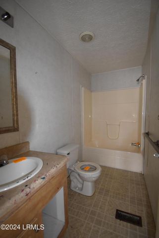 1680 Stanley Loop Road, Varnville, SC 29944