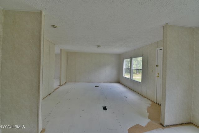 1680 Stanley Loop Road, Varnville, SC 29944