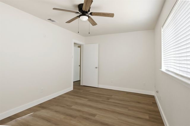 117 Wake Drive, Richardson, TX 75081