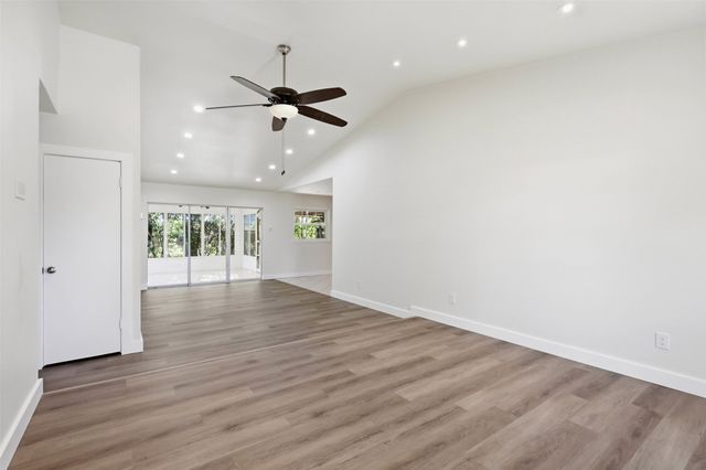 117 Wake Drive, Richardson, TX 75081