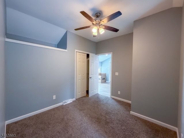 10 Ludlow St, Jefferson Twp., NJ 07885