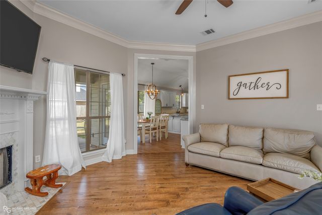 5016 Tensas Drive, Bossier City, LA 71111