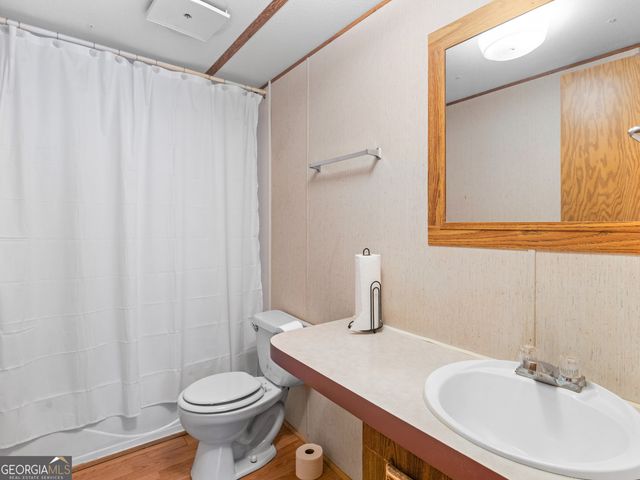 245 Brooks Road, Jackson, GA 30233