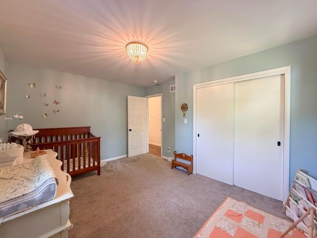 3084 Sawyer Drive, Grove City, OH 43123