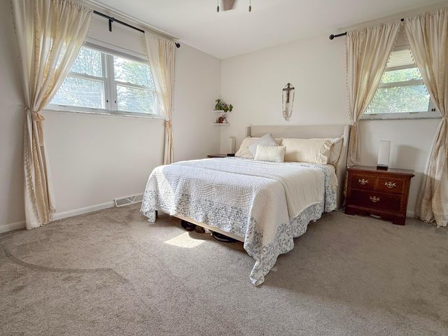 3084 Sawyer Drive, Grove City, OH 43123