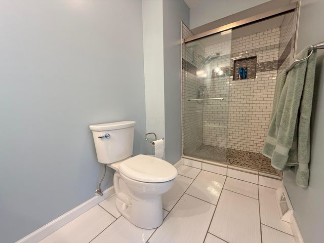 3084 Sawyer Drive, Grove City, OH 43123