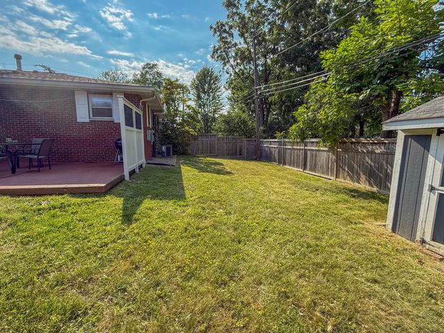 3084 Sawyer Drive, Grove City, OH 43123