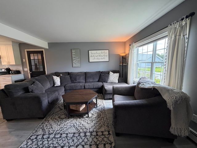 48 Griswold Drive, Rutland City, VT 05701