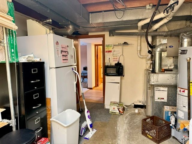 7700 Apple Tree Lane, Willowbrook, IL 60527