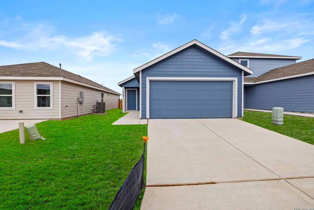 12707 Kathleen St, San Antonio, TX 78152