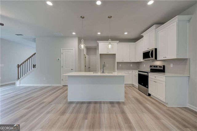 330 Bedford Trace, Conyers, GA 30094