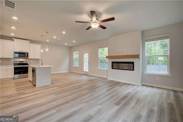 330 Bedford Trace, Conyers, GA 30094