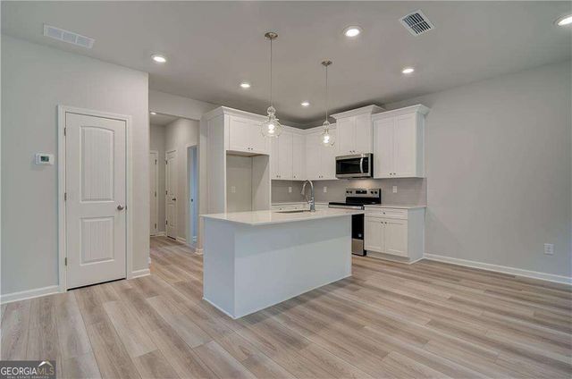 330 Bedford Trace, Conyers, GA 30094