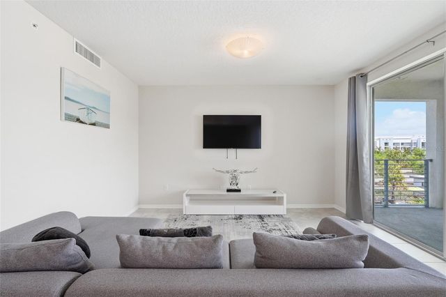 3120 PARADOX CIRCLE 302, Kissimmee, FL 34746