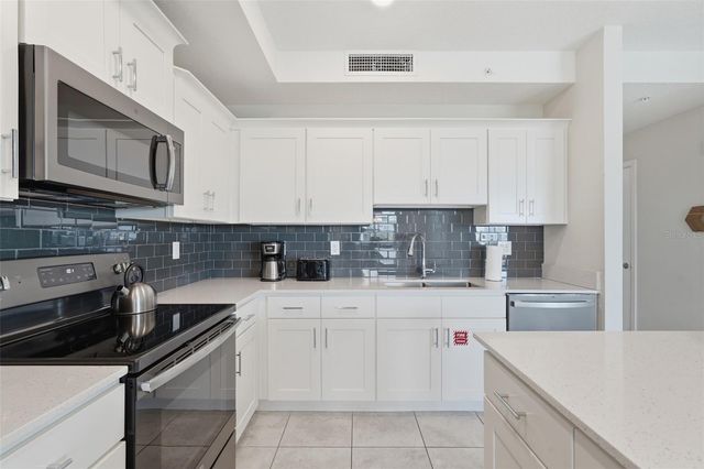 3120 PARADOX CIRCLE 302, Kissimmee, FL 34746