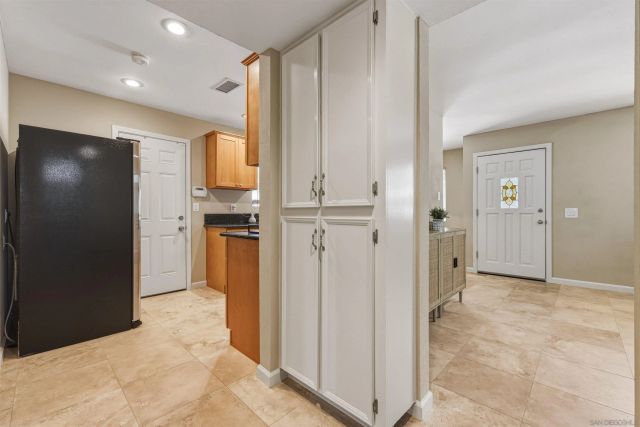 4626 Calle De Retiro, Oceanside, CA 92057