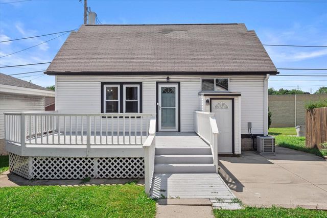 4161 S 3rd STREET, Milwaukee, WI 53207