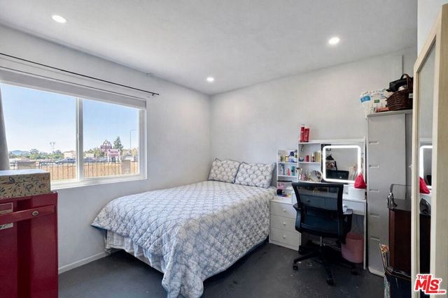 11493 Lev Avenue, San Fernando, CA 91345
