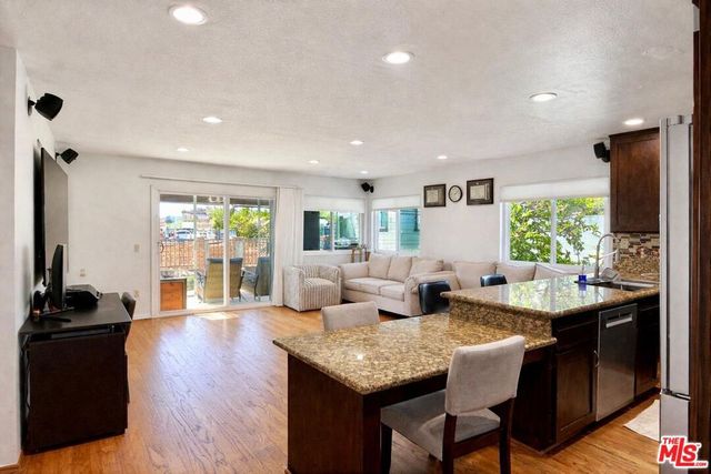 11493 Lev Avenue, San Fernando, CA 91345