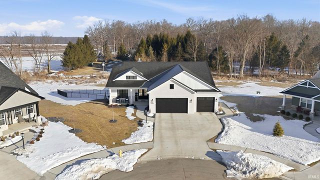 17890 Hutt Ridge Court, Huntertown, IN 46748