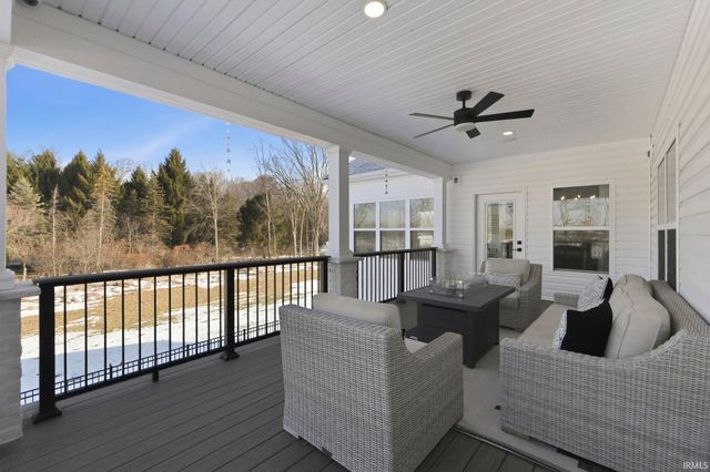 17890 Hutt Ridge Court, Huntertown, IN 46748