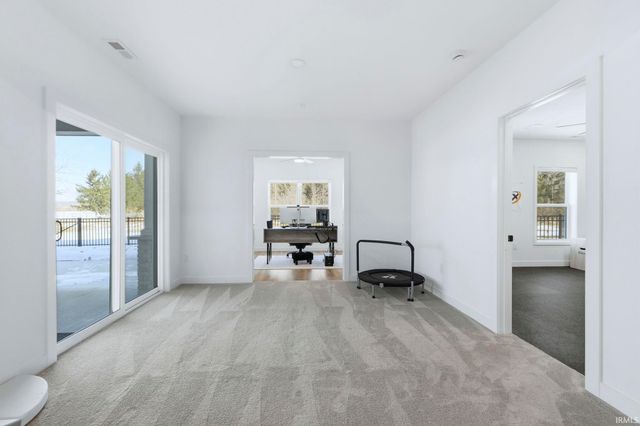 17890 Hutt Ridge Court, Huntertown, IN 46748