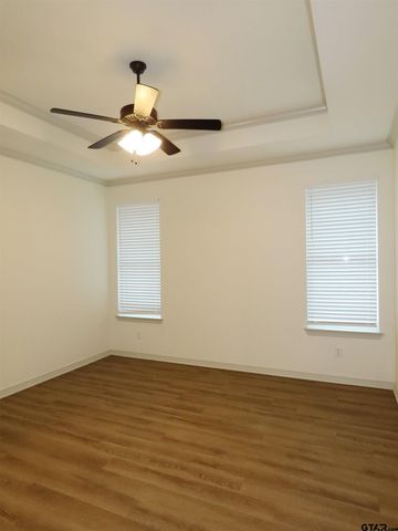 1692 Alamo Crossing, Tyler, TX 75701