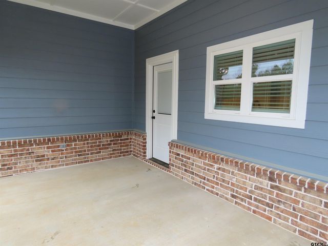 1692 Alamo Crossing, Tyler, TX 75701