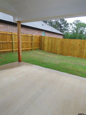 1692 Alamo Crossing, Tyler, TX 75701
