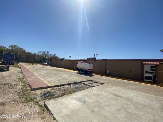 395 High Meadows Boulevard, Lafayette, LA 70507