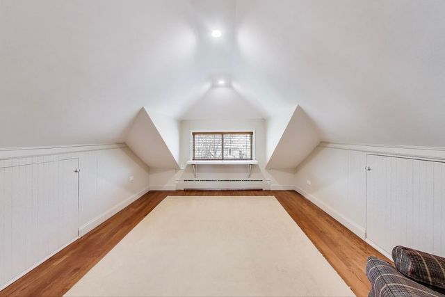 3237 Sunnyside Avenue, Brookfield, IL 60513