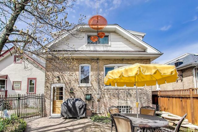 3237 Sunnyside Avenue, Brookfield, IL 60513