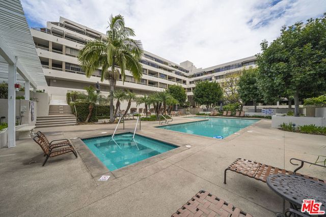 121 S Hope Street 517, Los Angeles, CA 90012