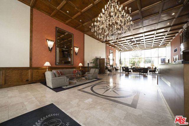 121 S Hope Street 517, Los Angeles, CA 90012