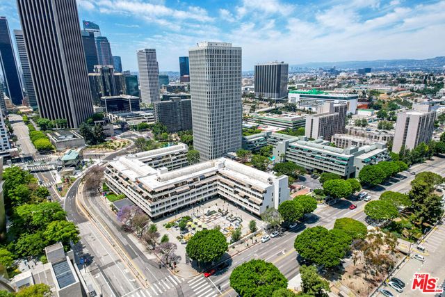 121 S Hope Street 517, Los Angeles, CA 90012